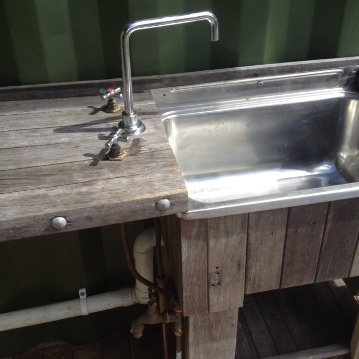 Laundry sink from prime hardwood pieces 